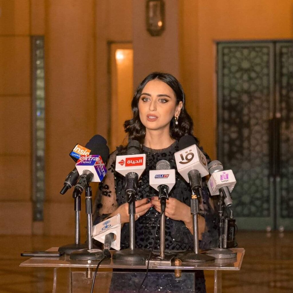 فايا يونان تغني على مسرح أوبرا القاهرة