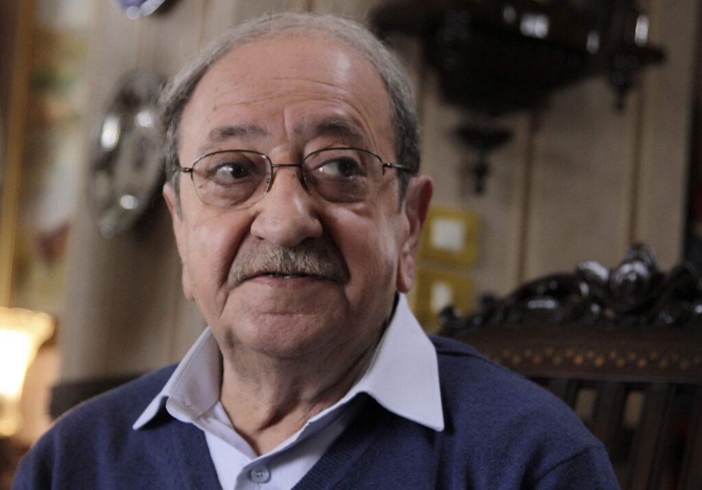 بعد "غربة".. دريد لحام وأسامة الروماني معاً "على قيد الحب"